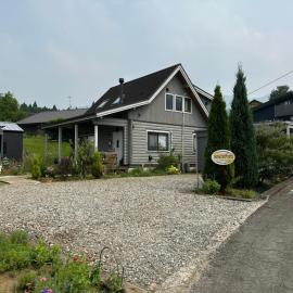 女性専用宿カレンデュラ For Women-only Calendula, hotel in Minami Aso
