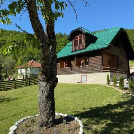 Mlinareva Kuća, hotel Podgaj városában