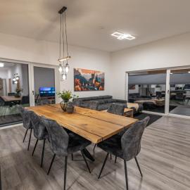 BPS Apartment#14 Panorama Penthouse - Exklusives Penthouse mit Panorama-Ausblick & Luxuskomfort, hotel in Horb am Neckar