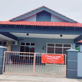 Ahmad Albab Homestay, hotel din Pekan