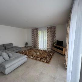 Villa ursu, hotel u gradu 'Die'