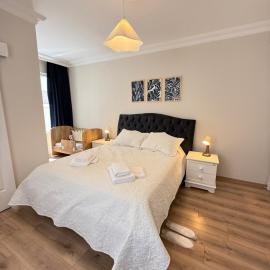 Seaview 2BR 2BA Apartment in Antalya Lara Cliffs