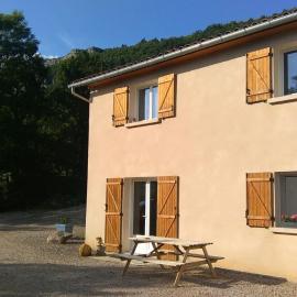 Maison de vacances Louis, ξενοδοχείο σε Saint-Paul-des-Fonts