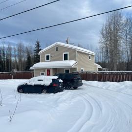 The Red Door Residence, Hotel in North Pole