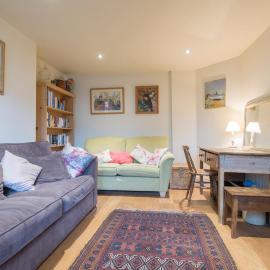 Lovely, Spacious Flat on Unthank Rd