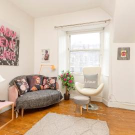 JOIVY Stunning Apartment in Royal Mile