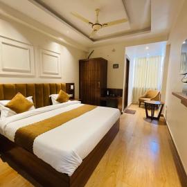 The Pals Homestay - Dehradun, hotel u gradu Dehradun