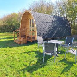 Luxe Houten Pod nr 4 Aagtekerke Dichtbij Zee en Natuur