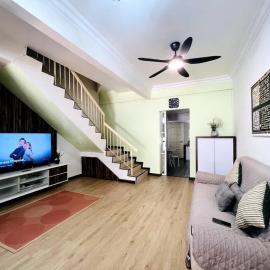 Inara Homes at Sri Mahligai Townhouse
