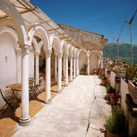 Palazzo Castrucci, hotel in Alvito