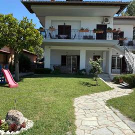 House by the sea!, hotel u Platamonasu