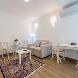 Symphony Tivat Apartment, hotel a Donja Lastva