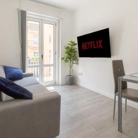 Burlo Garofalo Elegant Apartment Near Hospital