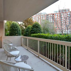 Spacius Apt W Excellent Amenities, hotel a Arlington