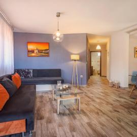 Private Modern Apartment