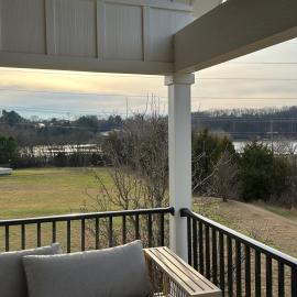 4-bedroom Lake house in Twin Creeks Winchester TN with Lakeview's, hot tub, pool