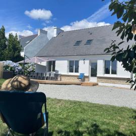 Nouveau, maison bord de mer Beg-meil