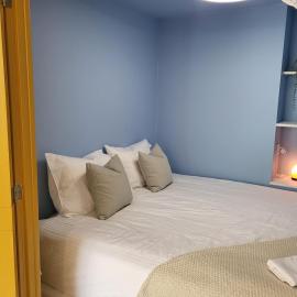 Appartement 2 met terras aan de tuin van Op de Roemte, khách sạn ở Baflo