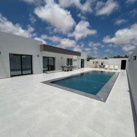 Villa Djerba 6 personnes, hotel a Arkou