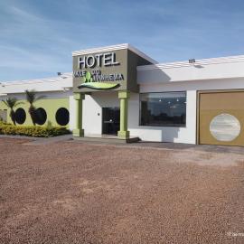 Hotel Vale Do Ivinhema，Bataiporã的飯店