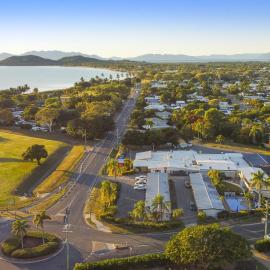 Nightcap at Queens Beach Hotel, Hotel in Bowen