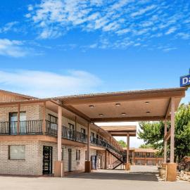 Days Inn by Wyndham Cortez, hotel em Cortez