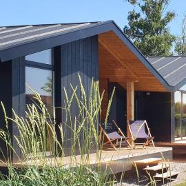 Werder Chalet -- COZYKOJE -- Ostsee Strand 150m I Sauna I eKamin I Tiny House mit Meerblick I 2 Pers und Kind I by "Meyers am Meer", hotell i Boiensdorf