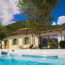 Agriturismo La Cascina di Opaco、ノルチャのホテル