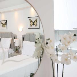 Billy's Luxury Suites in Kriopigi