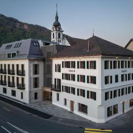 LIVINN - Self-Check-in, hotel en Arth