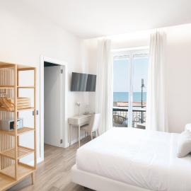 Albium Hotel, ξενοδοχείο στην Αλμπένγκα