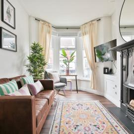 Stunning Cardiff Bay House