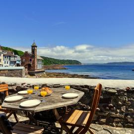 Finest Retreats - April Cottage, hotel a Cawsand