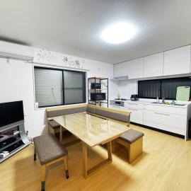 Near the station, no fee parking, 1 limited group, quiet residence, 2 floors 3LDK, 18 minutes from Nippori, Akihabara, Ueno, Tokyo 30 minutes