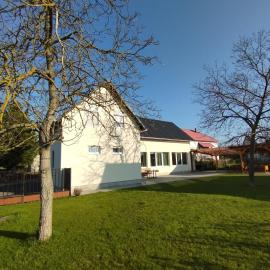 A Fogadó Üdülőház, hotel in Sárospatak