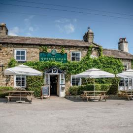 Queens Head، فندق في ليبرن
