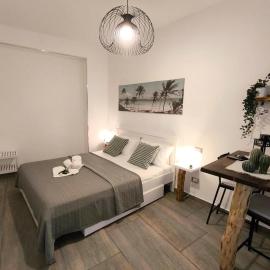 Casa vacanze green house, hotel in Terrasini