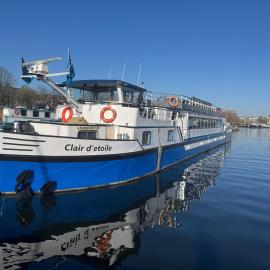 Botel Clair d'Etoile