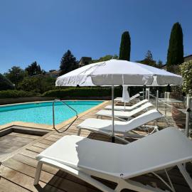 Le Mas de l'Orangerie 3 etoiles, hotel in Gréoux-les-Bains