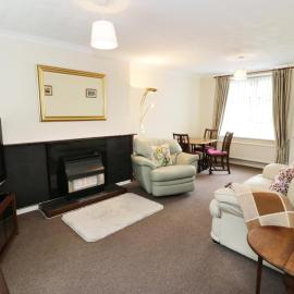 Cosy Snowdonia cottage, 3 bedrooms, near zip world and Snowdon