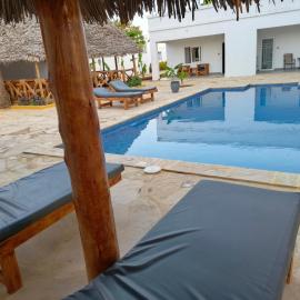 Diamond White Resort