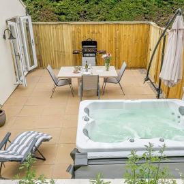Wit's End Holiday Cottage, hotel in Woodhall Spa