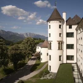 IMLAUER Hotel Schloss Pichlarn, hotel u gradu 'Aigen im Ennstal'