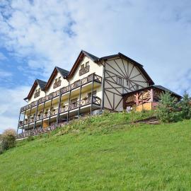 Penzion Na Vršku, hotel a Branná