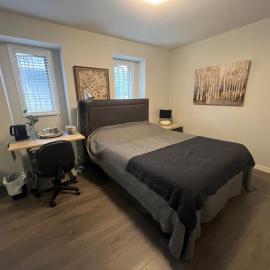 Vancouver Airport 7 mins away Cozy room Richmond near YVR, hotel u gradu Ričmond