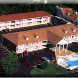 브랜슨에 위치한 호텔 Twelve Oaks Inn
