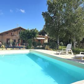Belle maison Mas Grenier - 14 personnes - 11 lits - Piscine privée - Grand jardin - Jeux enfants - Parking gratuit sur place