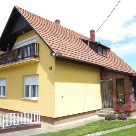 Apartment Balatonbereny 9, hotel in Balatonberény