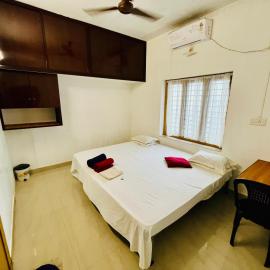 Red Rose Garden homestay Thrissur, hotel a Trichūr