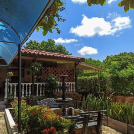 Finca Villa Flor، فندق في ميلغار
